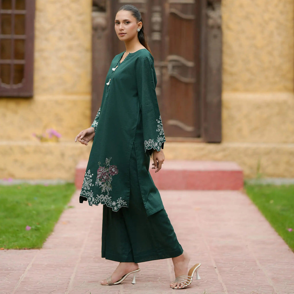 Mehr | Dark Green Embroidered Lawn 3-Piece