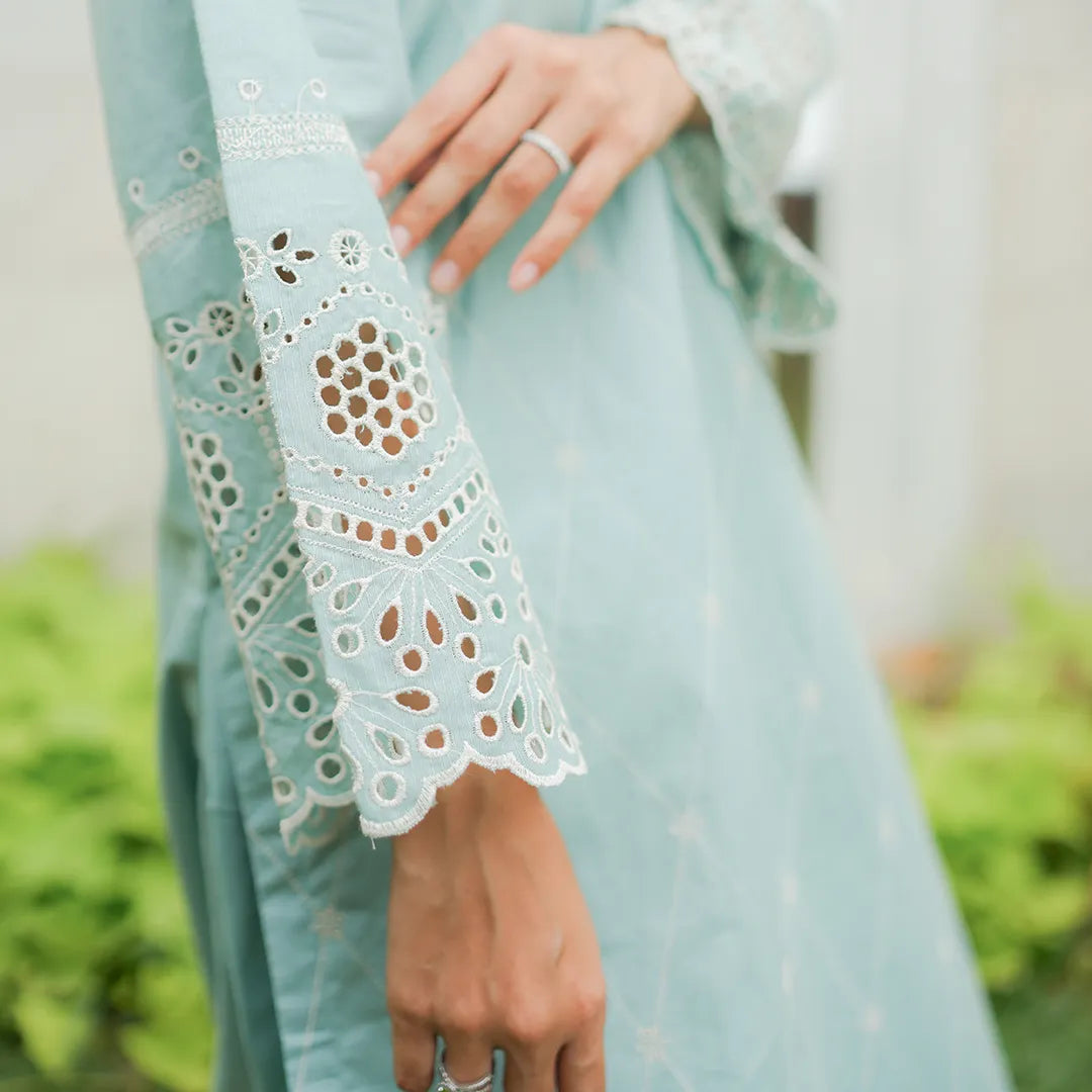 Nilofer – Greyish Blue Schiffli 3-Piece Outfit