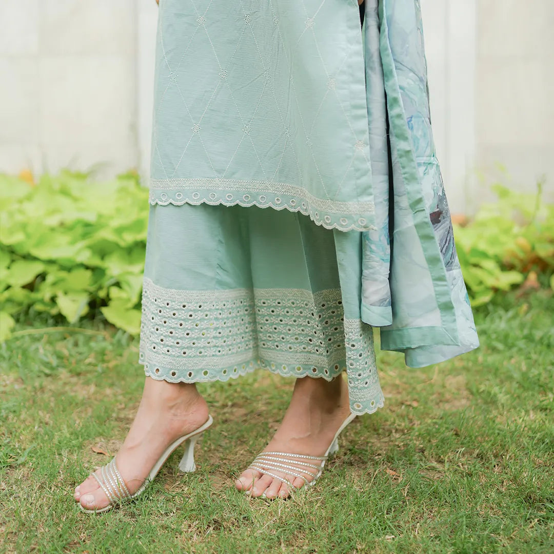 Nilofer – Greyish Blue Schiffli 3-Piece Outfit